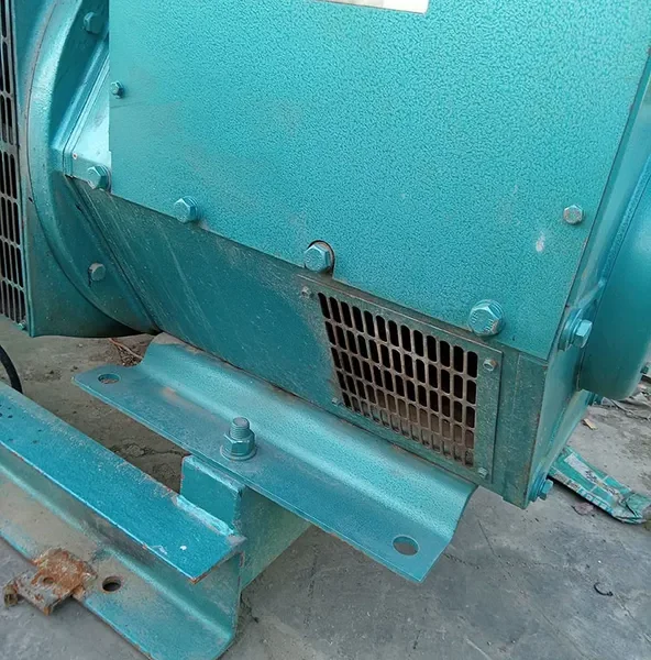 Used Cummins 125 kVA Diesel Generator - photograph 01