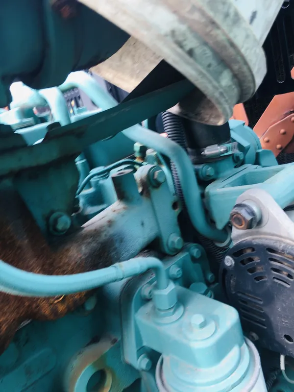 Used Cummins 150 kVA Diesel Generator - photograph 10