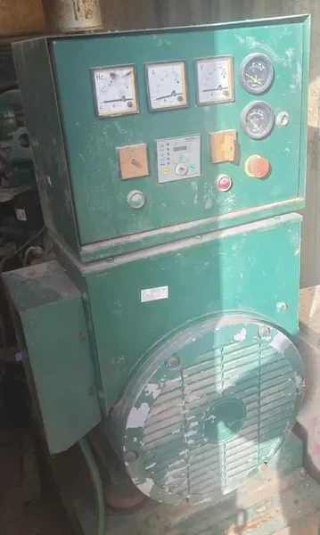 Used Cummins 31.2 kVA Diesel Generator - photograph 01